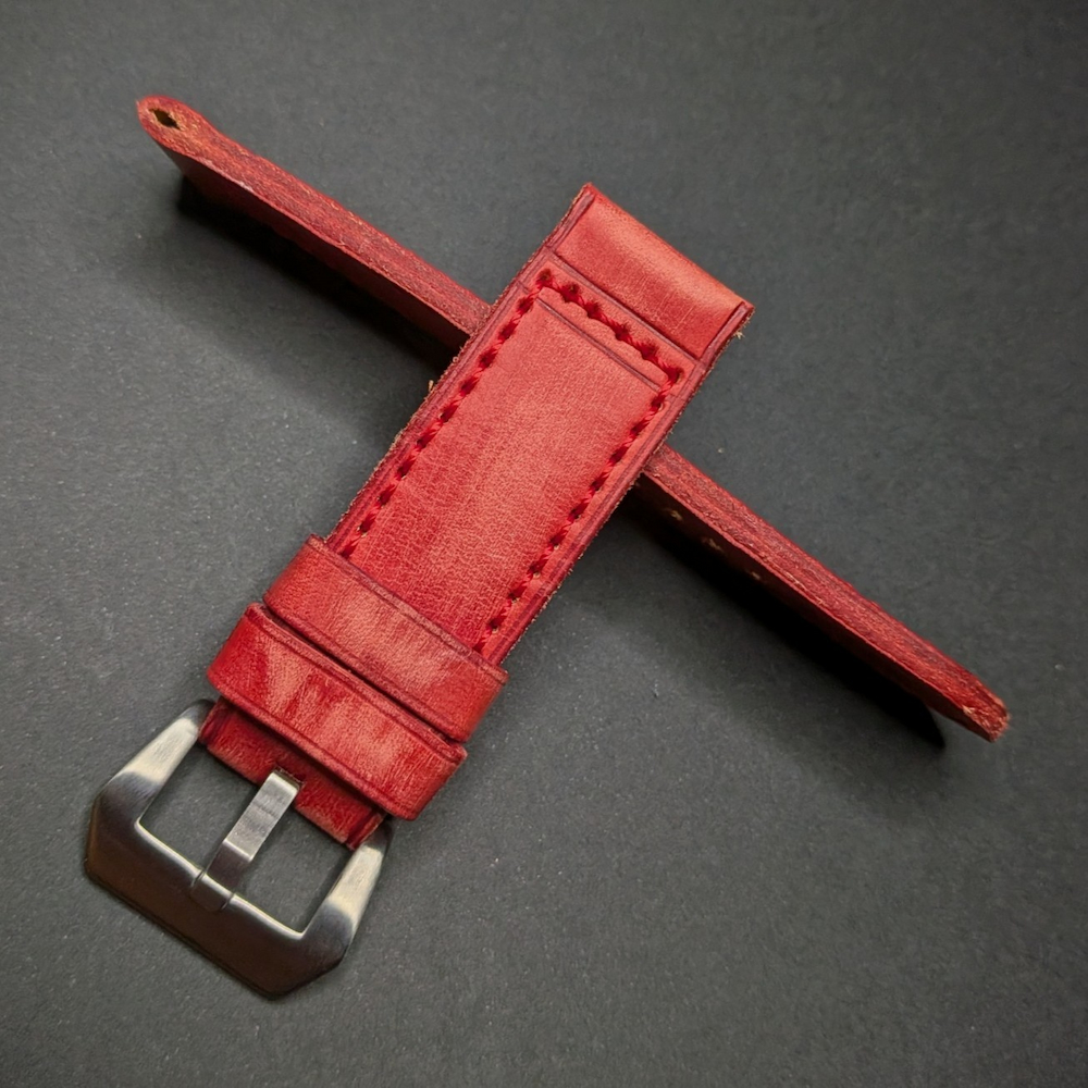 correa de reloj vintage rústica roja marjofra straps